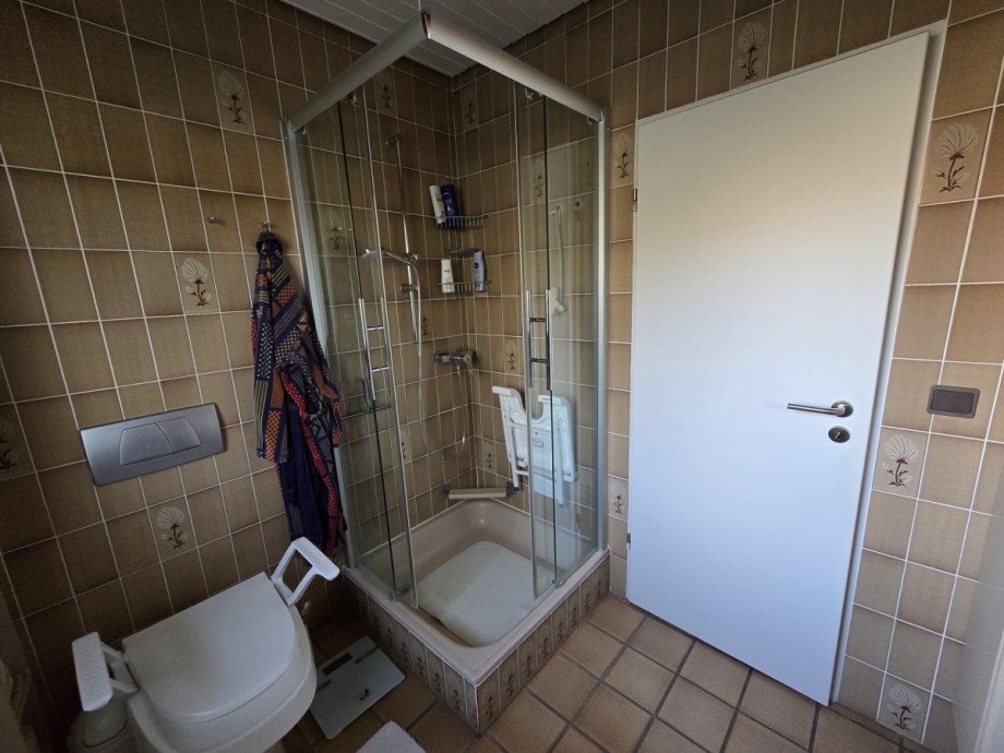 Bad EG Einfamilienhaus Celle / Wietzenbruch