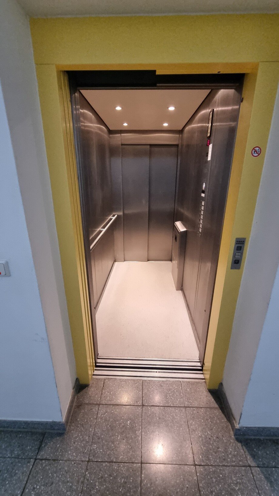 Fahrstuhl Etagenwohnung Bremen